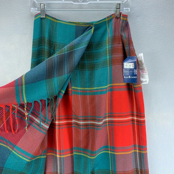 **SOLD**Vintage Ralph Lauren Skirt Womens 12 Wool Plaid Fringe Long Wrap Red - Picture 3 of 16
